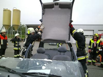 &Uuml;bung Technische Hilfeleistung - Foto 12