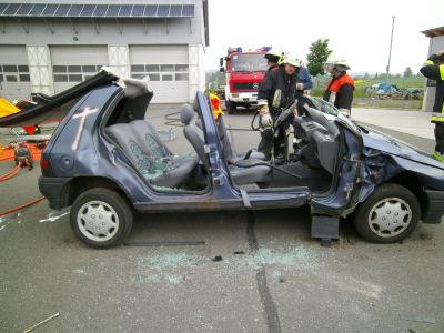 &Uuml;bung Technische Hilfeleistung - Foto 38